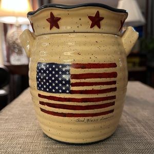 Scentsy retired”God Bless” warmer NIB